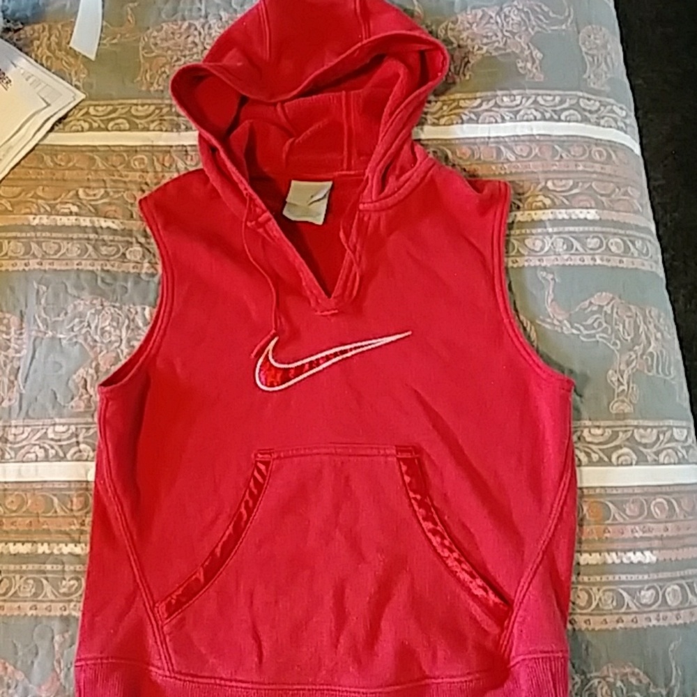 Nike pullover sleeveless hoodie